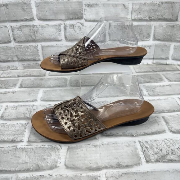 Paul Green Bronze Leather Women's 7.5 UK-10 US Flip Flop Thong Punched Sandals - Picture 3 of 12